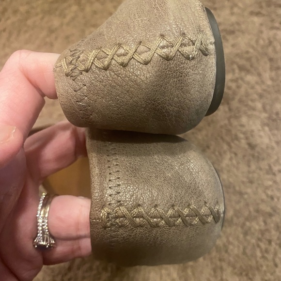 Lucky Brand Ballet Flats - Picture 2 of 4